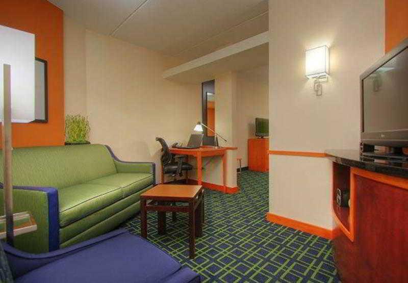 Fairfield Inn & Suites Huntingdon Raystown Lake Exterior photo